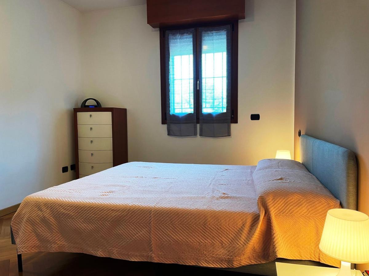 Appartamento Pero Fiera Milano Figino Exterior foto
